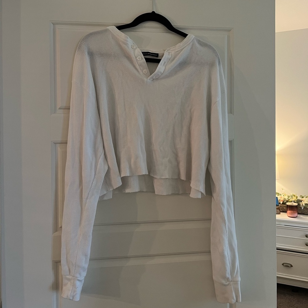 Brandy Melville Comfy White Tee